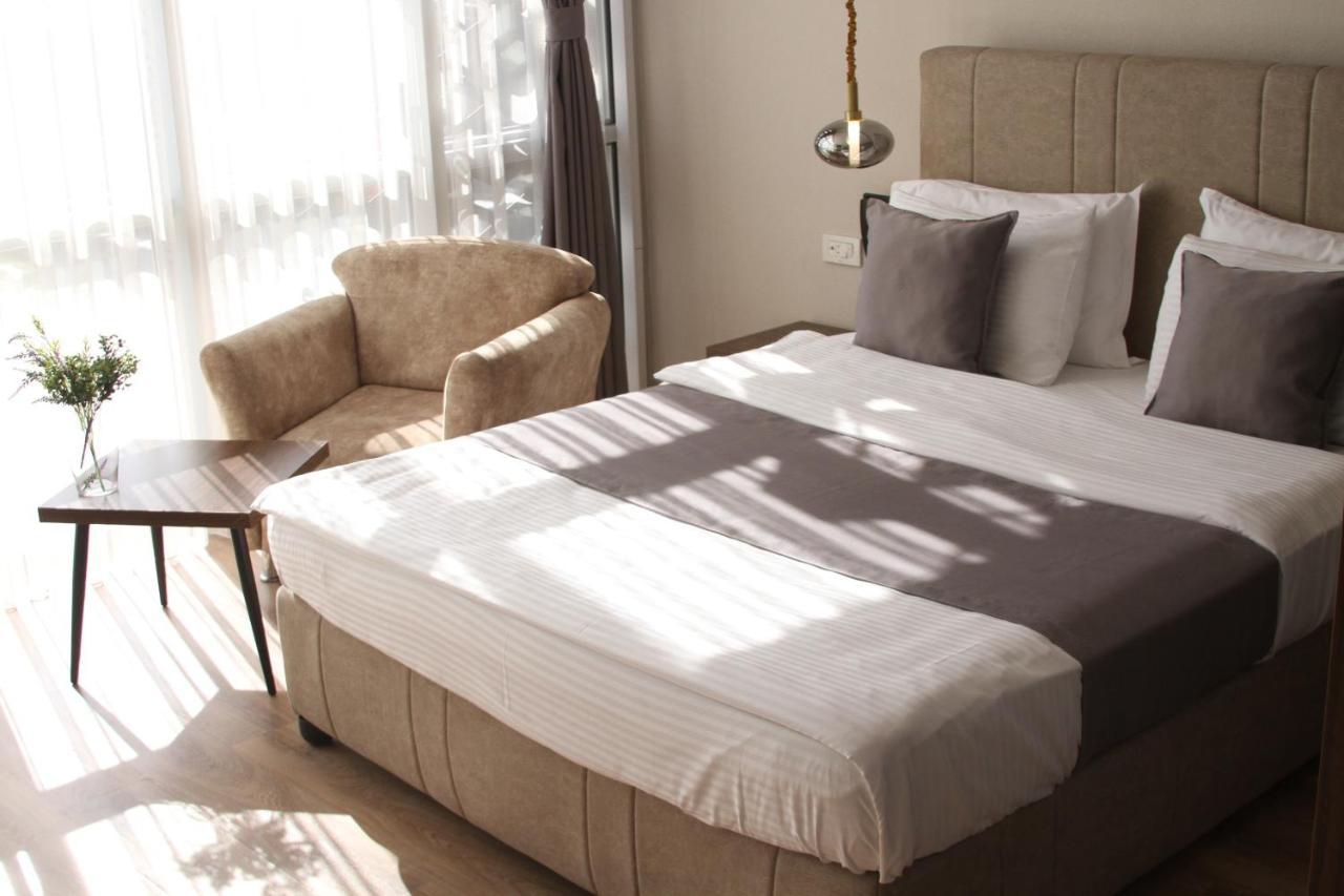 Hotel Driada Gjakova Экстерьер фото