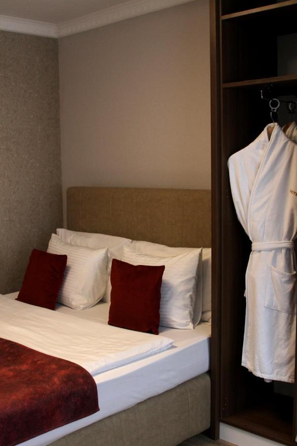 Hotel Driada Gjakova Экстерьер фото