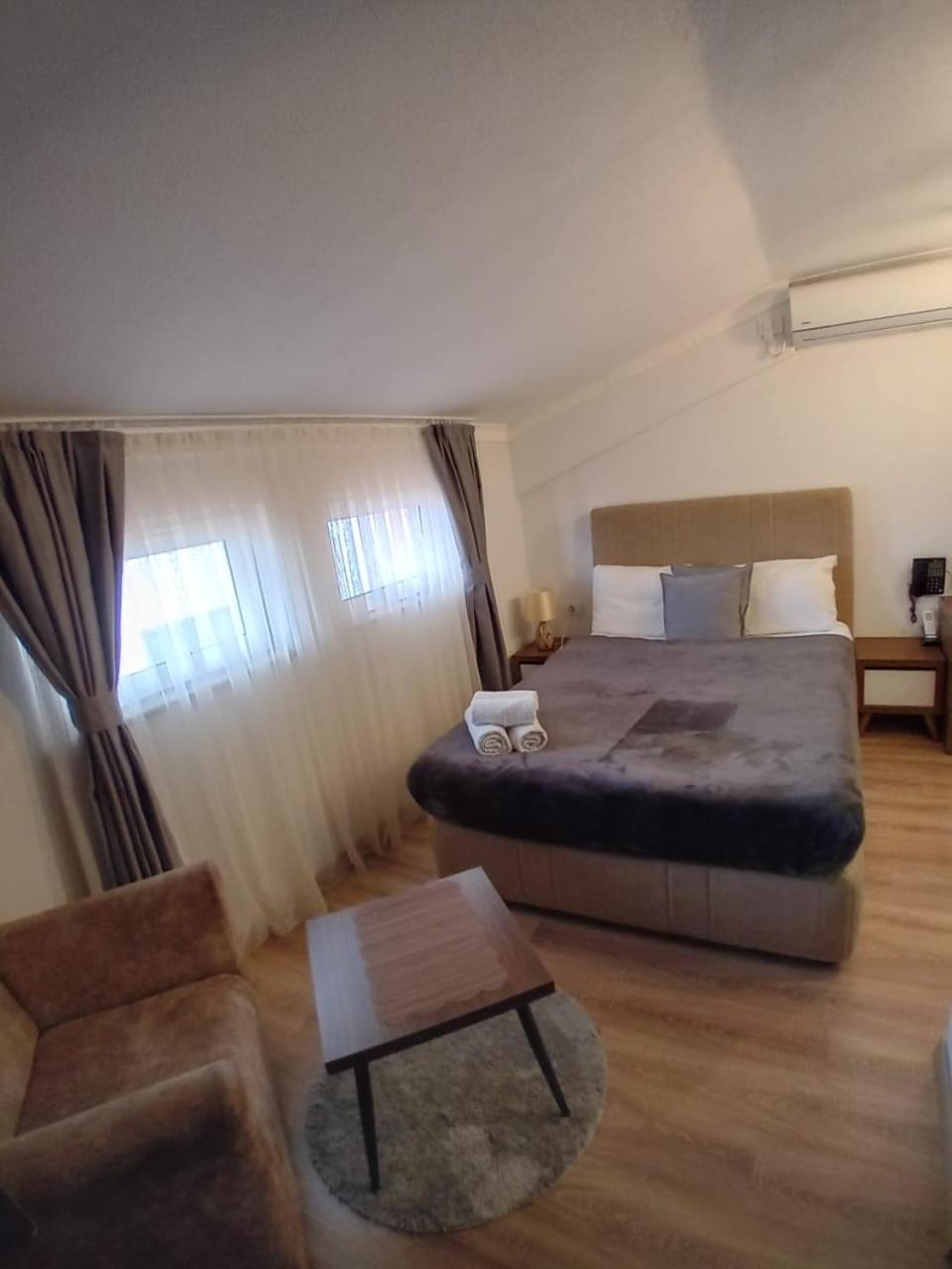 Hotel Driada Gjakova Экстерьер фото