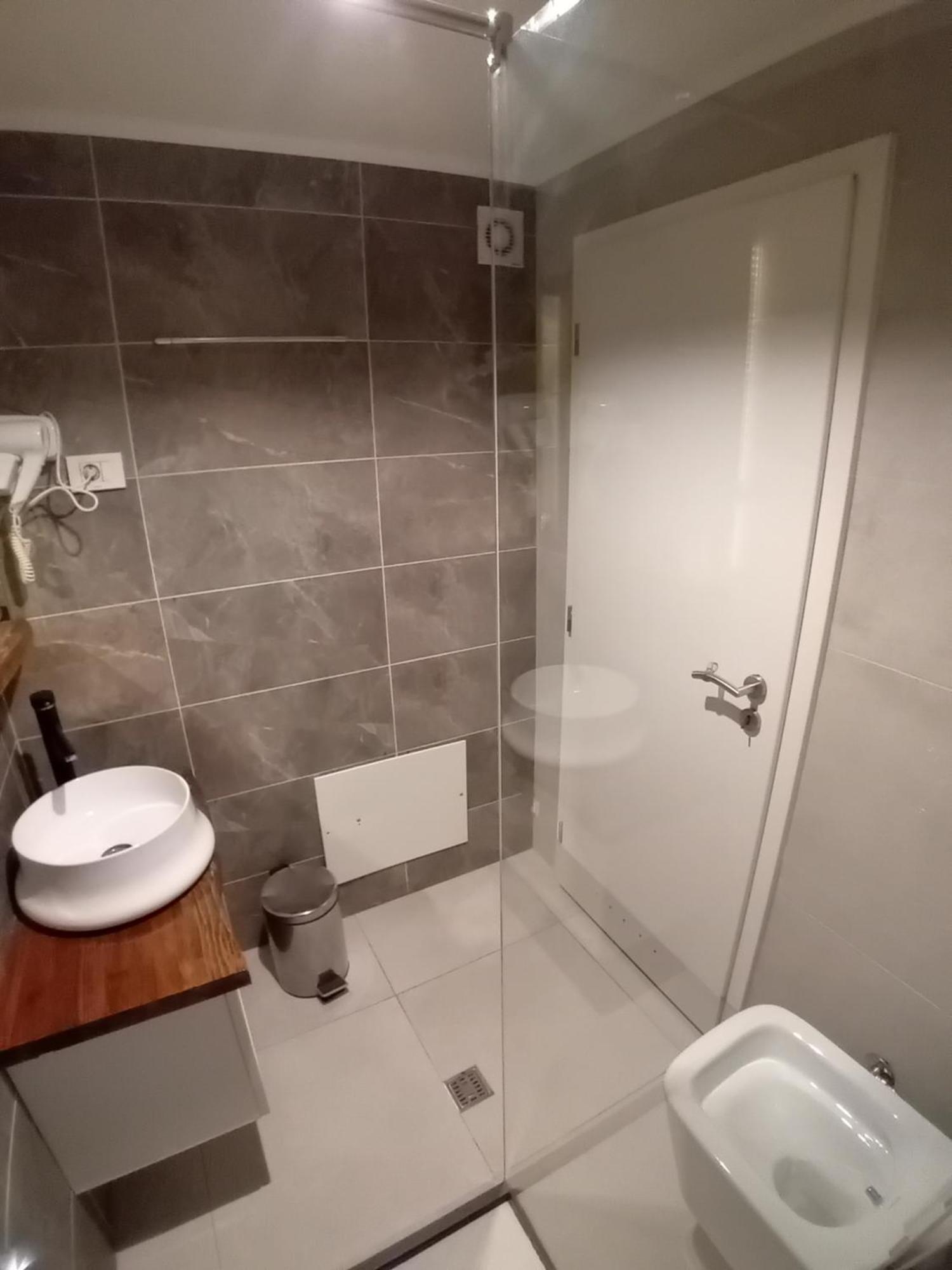 Hotel Driada Gjakova Экстерьер фото